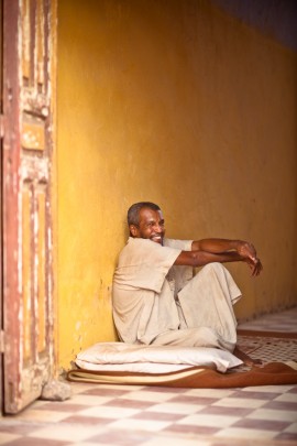 f/1.2, 1/640 sec, at 85mm, 100 ISO, on a Canon EOS 5D Mark II