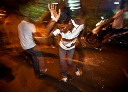 f/2.8, 1/2 sec, at 16mm, 400 ISO, on a Canon EOS 5D Mark II