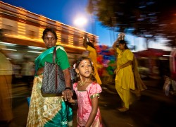 f/7.1, 1/10 sec, at 16mm, 400 ISO, on a Canon EOS 5D Mark II