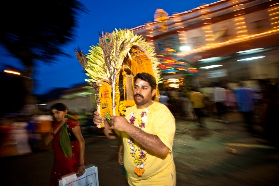 f/7.1, 1/13 sec, at 16mm, 400 ISO, on a Canon EOS 5D Mark II